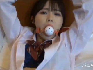 东京大轰炸电影放学后，和良家素人女大学生教学楼打野炮【新款科技约炮神器到货看简阶】